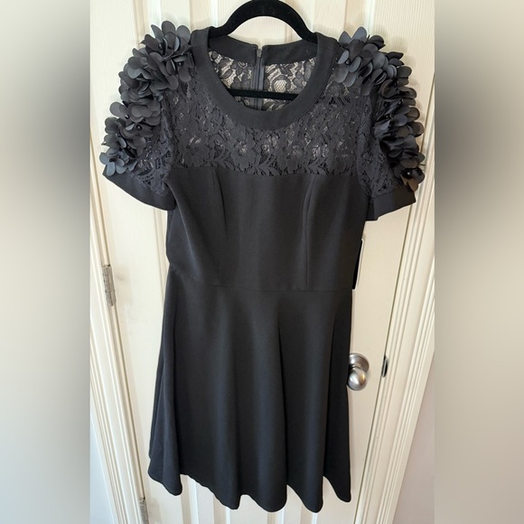 NWT By Shani floral appliqué fit and flare crepe black dress Size 8 - Picture 1 of 12